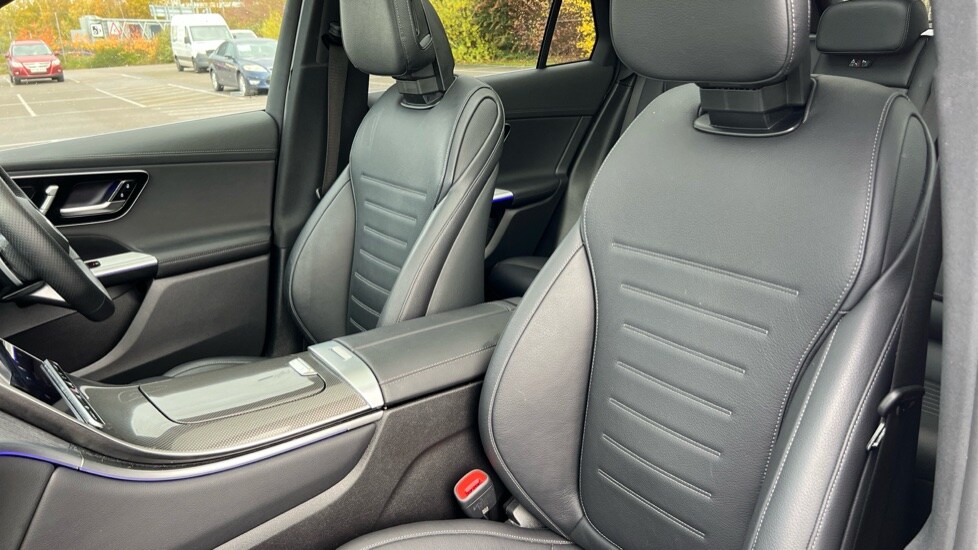 Used Mercedes-Benz GLC 2024 for sale - 76873369: Photo 14