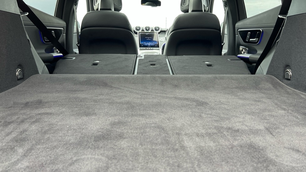 Used Mercedes-Benz GLC 2024 for sale - 76873369: Photo 18