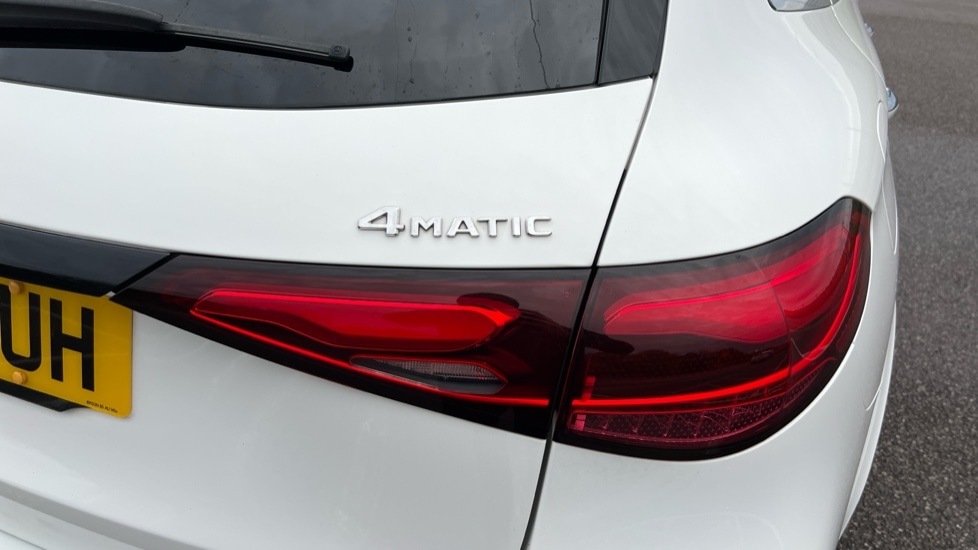 Used Mercedes-Benz GLC 2024 for sale - 76873369: Photo 22