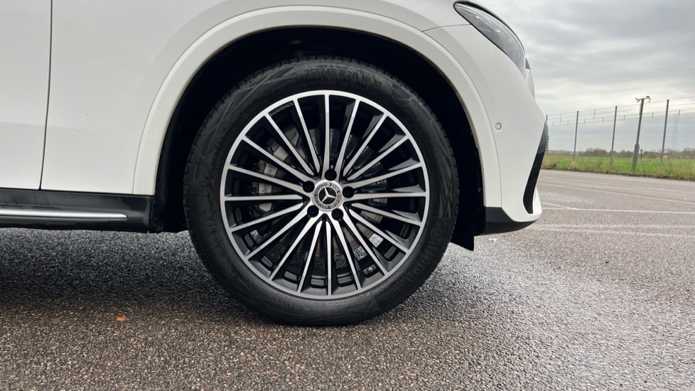 Used Mercedes-Benz GLC 2024 for sale - 76873369: Photo 5