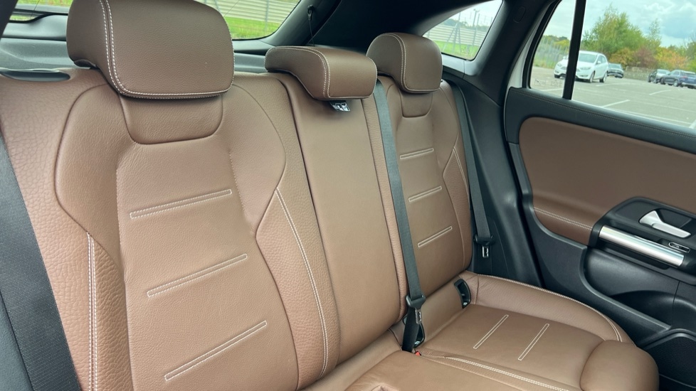 Used Mercedes-Benz GLA 2021 for sale - 76869792: Photo 15