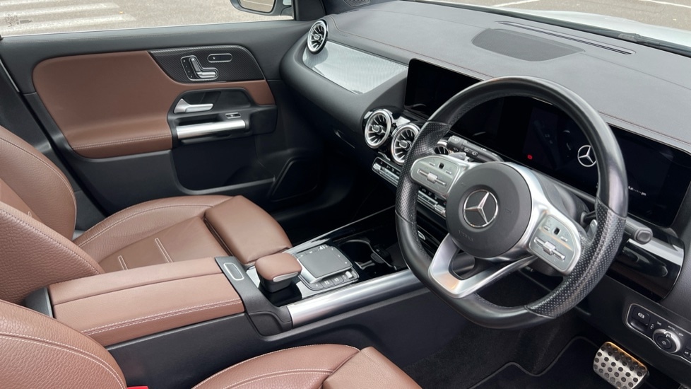 Used Mercedes-Benz GLA 2021 for sale - 76869792: Photo 3