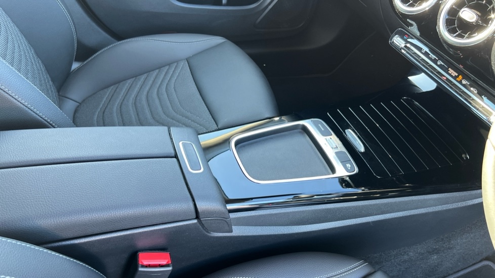 Used Mercedes-Benz CLA 2024 for sale - 76873288: Photo 34