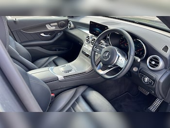 Used Mercedes-Benz GLC 2022 for sale - 75860134: Photo