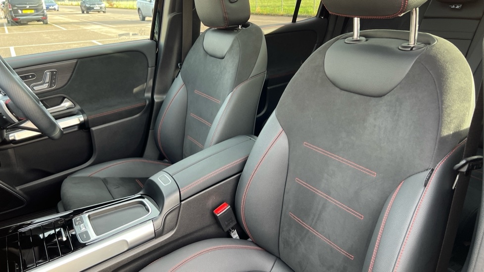 Used Mercedes-Benz EQB 2024 for sale - 76869807: Photo 14