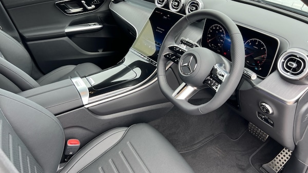 Used Mercedes-Benz GLC 2025 for sale - 75660129: Photo 3