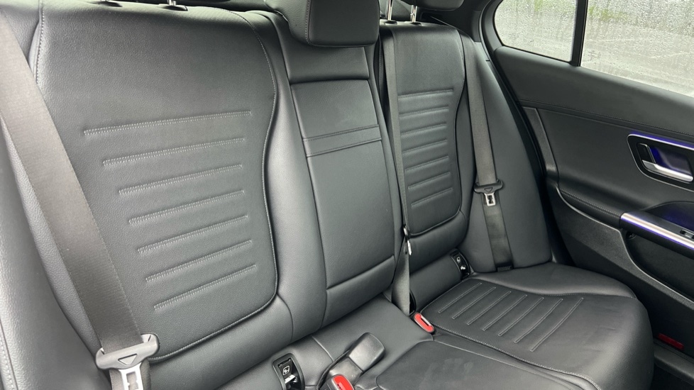 Used Mercedes-Benz C Class 2024 for sale - 76869638: Photo 15