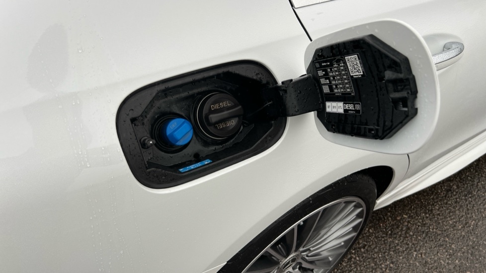 Used Mercedes-Benz C Class 2024 for sale - 76869638: Photo 28