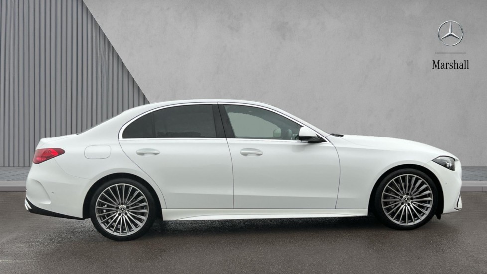 Used Mercedes-Benz C Class 2024 for sale - 76869638: Photo 4