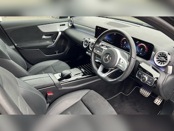 Used Mercedes-Benz A-Class 2021 for sale - 75943247: Photo 3