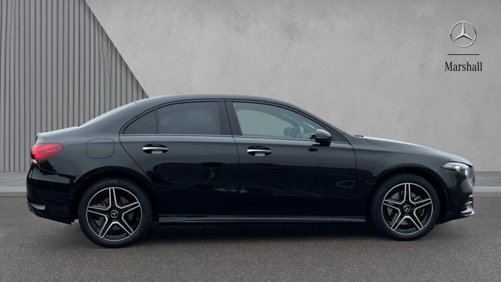 Used Mercedes-Benz A-Class 2021 for sale - 75943247: Photo 4