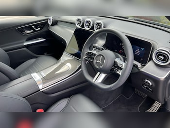 Used Mercedes-Benz GLC 2025 for sale - 76168764: Photo 3