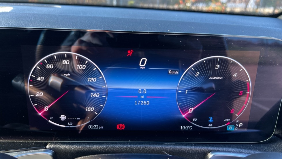 Used Mercedes-Benz GLB 2024 for sale - 77067800: Photo 16