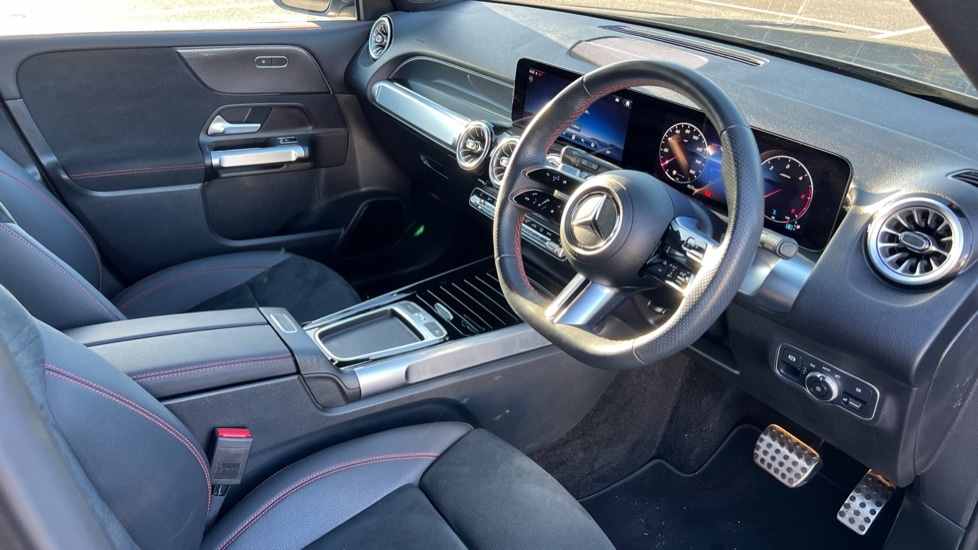 Used Mercedes-Benz GLB 2024 for sale - 77067800: Photo 3