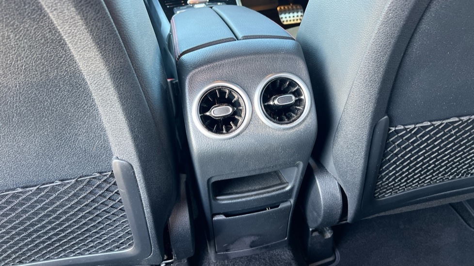 Used Mercedes-Benz GLB 2024 for sale - 77067800: Photo 36