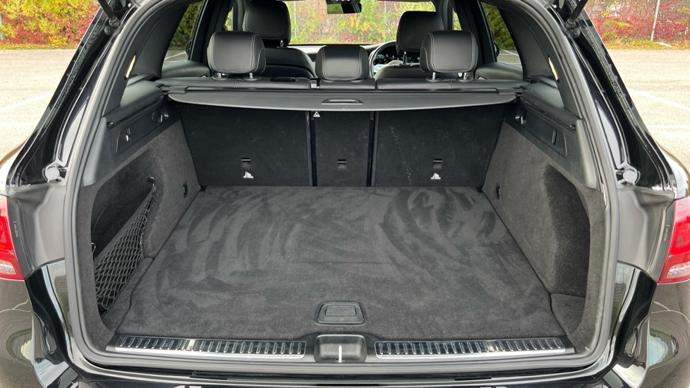 Used Mercedes-Benz GLC 2022 for sale - 76428234: Photo 17