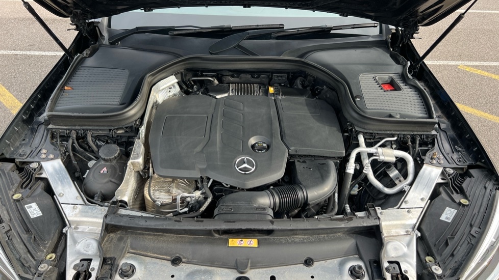 Used Mercedes-Benz GLC 2022 for sale - 76428234: Photo 19