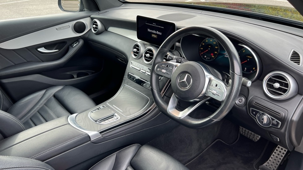 Used Mercedes-Benz GLC 2022 for sale - 76428234: Photo 3