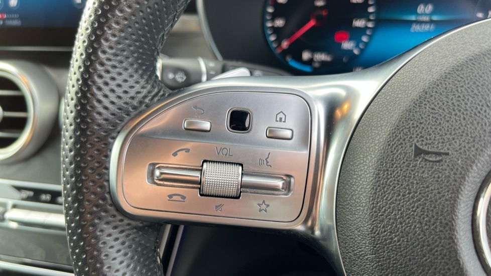 Used Mercedes-Benz GLC 2022 for sale - 76428234: Photo 30