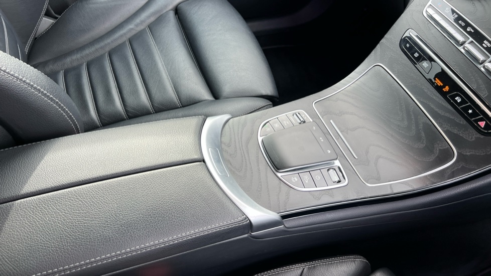 Used Mercedes-Benz GLC 2022 for sale - 76428234: Photo 34