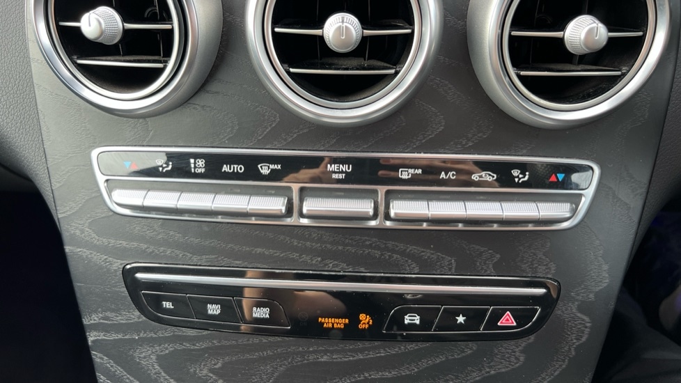 Used Mercedes-Benz GLC 2022 for sale - 76428234: Photo 47