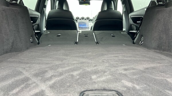 Used Mercedes-Benz C-Class 2022 for sale - 76168661: Photo 18