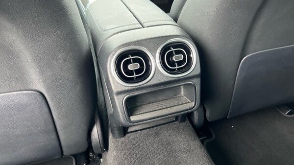 Used Mercedes-Benz C-Class 2022 for sale - 76168661: Photo 36