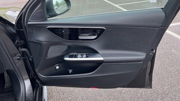 Used Mercedes-Benz C-Class 2022 for sale - 76168661: Photo 37