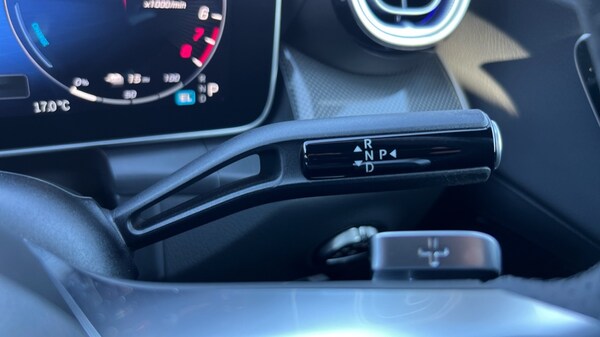 Used Mercedes-Benz GLC 2024 for sale - 76290010: Photo 31