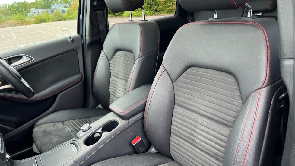 Used Mercedes-Benz B Class 2018 for sale - 76915060: Photo 14