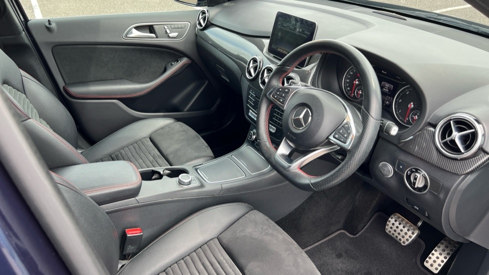 Used Mercedes-Benz B Class 2018 for sale - 76915060: Photo 3