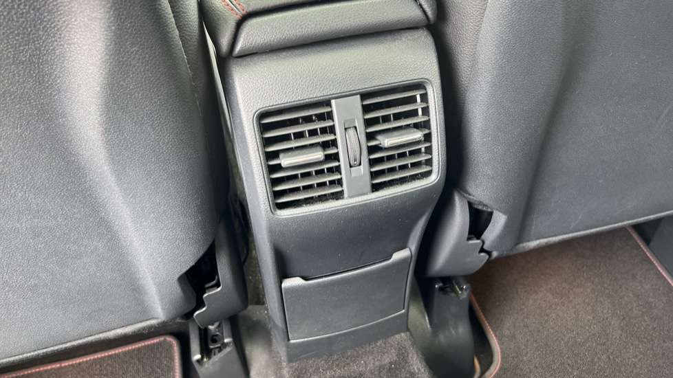 Used Mercedes-Benz B Class 2018 for sale - 76915060: Photo 36