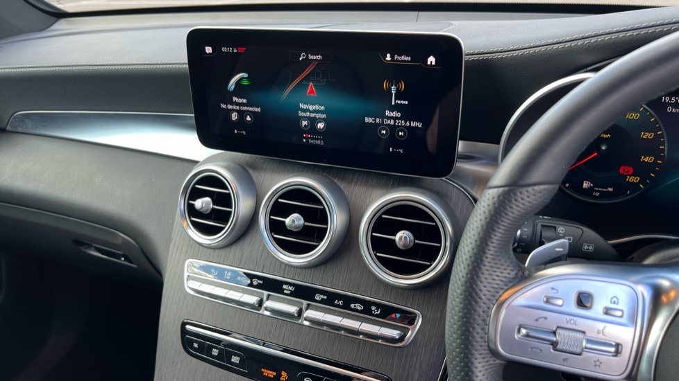 Used Mercedes-Benz GLC 2022 for sale - 76130603: Photo 13