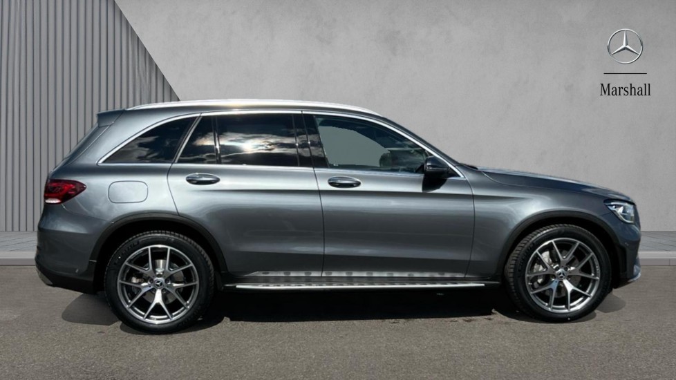 Used Mercedes-Benz GLC 2022 for sale - 76130603: Photo 4