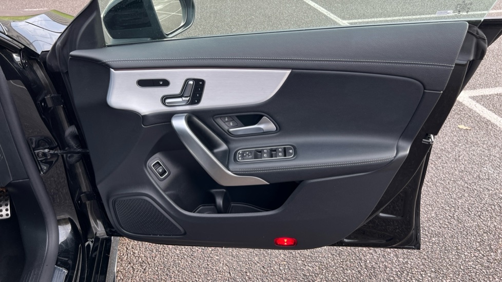 Used Mercedes-Benz CLA 2023 for sale - 76873949: Photo 37