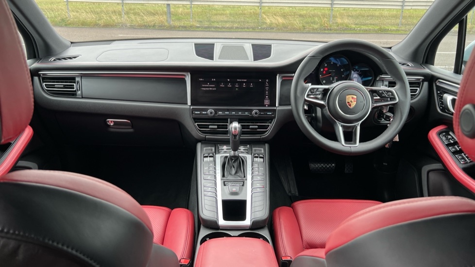 Used Porsche Macan 2020 for sale - 75967203: Photo 11