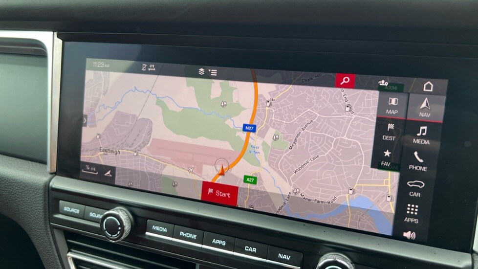 Used Porsche Macan 2020 for sale - 75967203: Photo 27