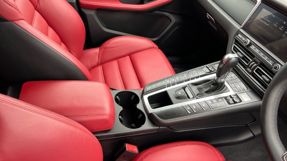 Used Porsche Macan 2020 for sale - 75967203: Photo 28