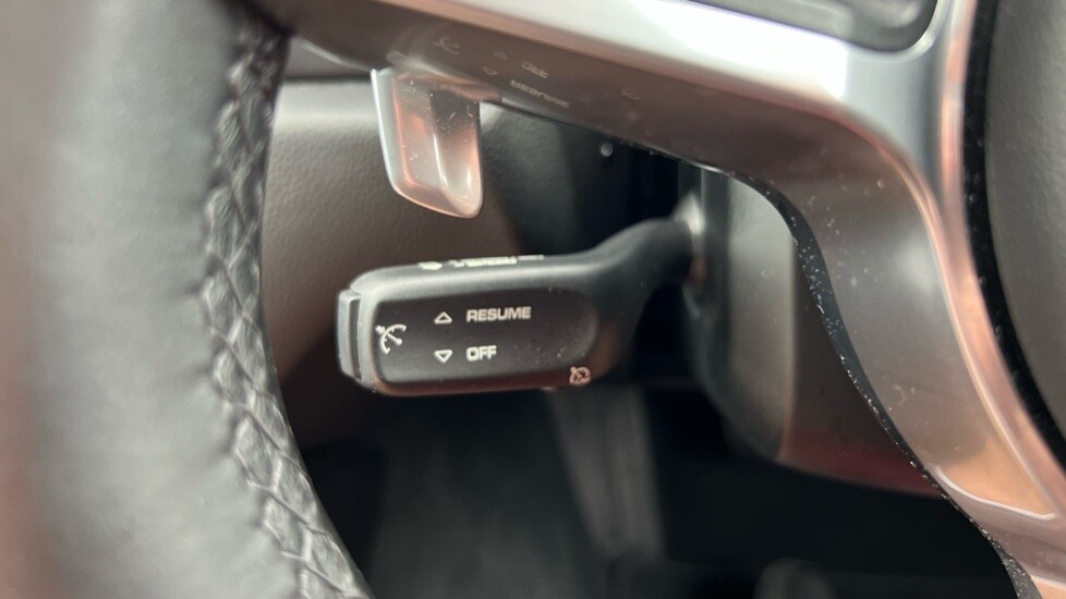 Used Porsche Macan 2020 for sale - 75967203: Photo 38