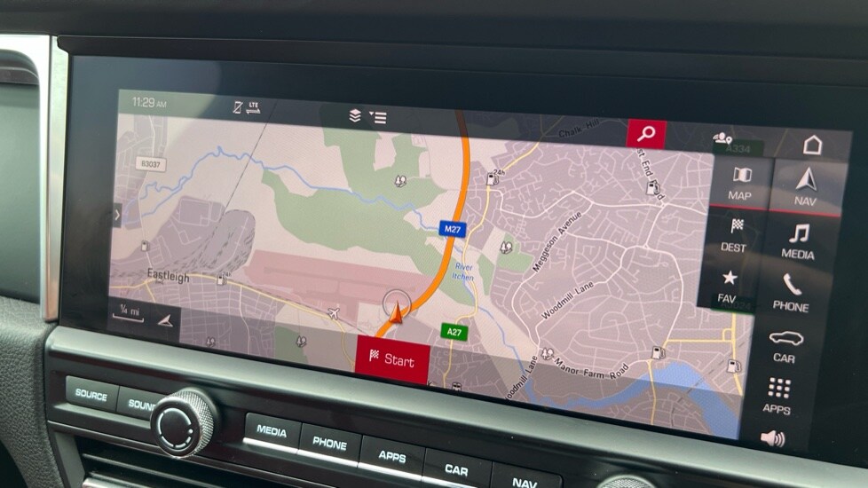 Used Porsche Macan 2020 for sale - 75967203: Photo 42