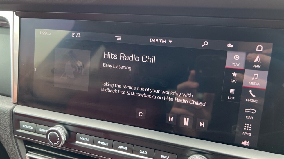 Used Porsche Macan 2020 for sale - 75967203: Photo 43