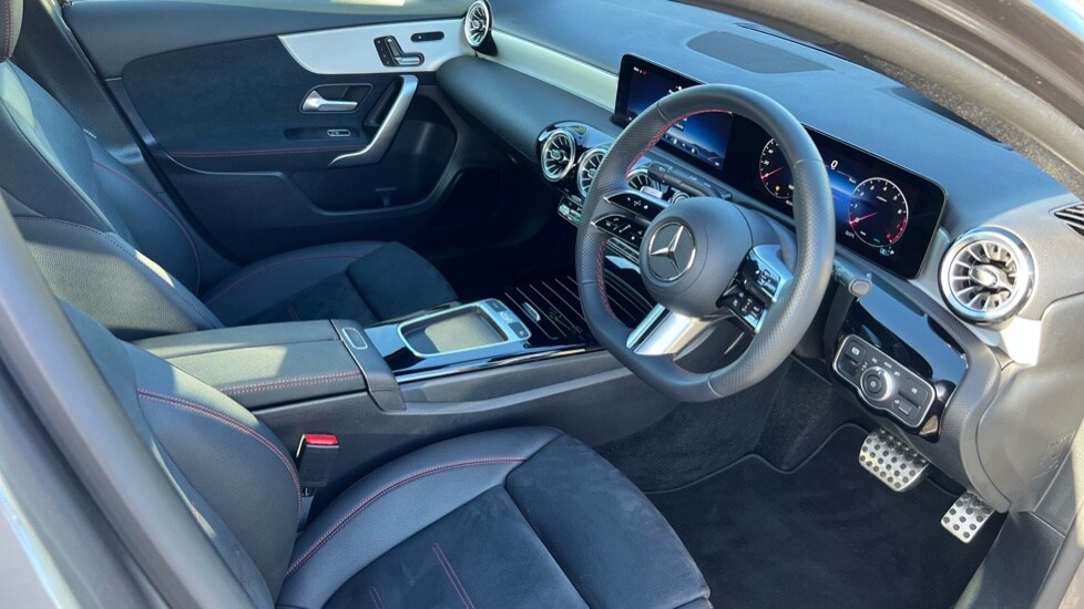 Used Mercedes-Benz A-Class 2024 for sale - 75751281: Photo 3