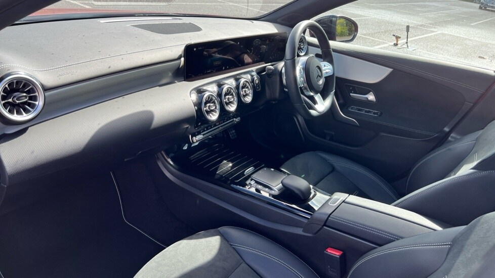 Used Mercedes-Benz A-Class 2022 for sale - 75759008: Photo 11