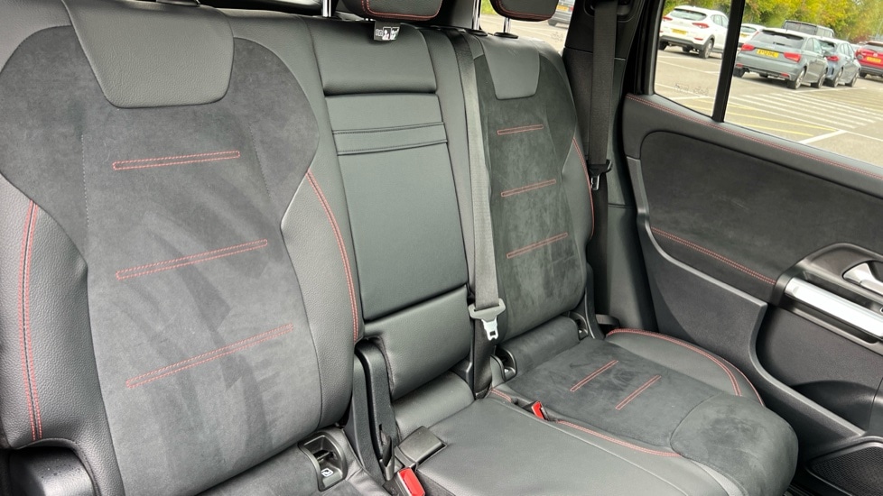 Used Mercedes-Benz GLB 2022 for sale - 76079037: Photo 15