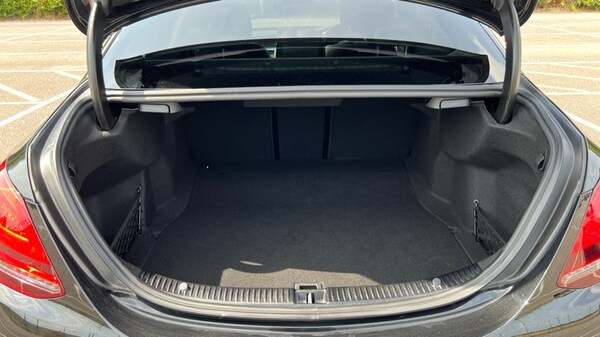 Used Mercedes-Benz C-Class 2021 for sale - 76217158: Photo 17