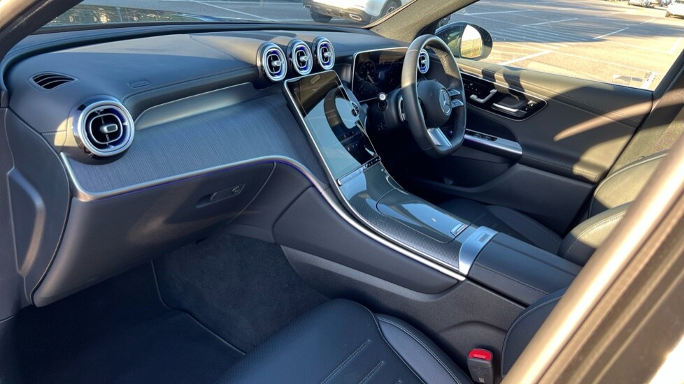 Used Mercedes-Benz GLC 2024 for sale - 76873589: Photo 11