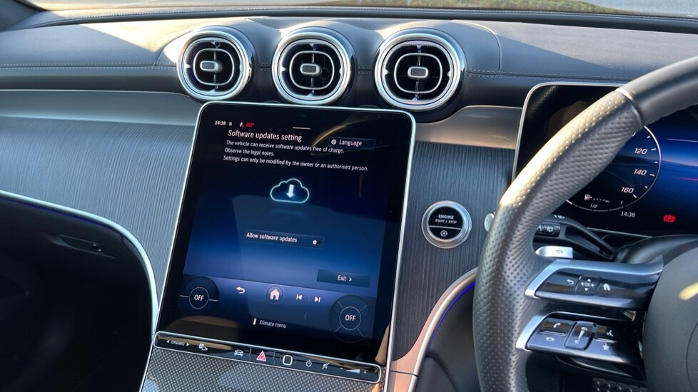 Used Mercedes-Benz GLC 2024 for sale - 76873589: Photo 13