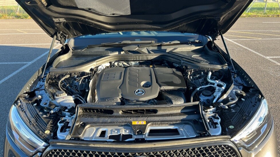 Used Mercedes-Benz GLC 2024 for sale - 76873589: Photo 19