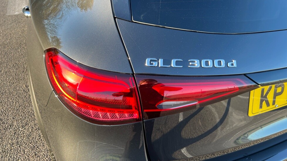 Used Mercedes-Benz GLC 2024 for sale - 76873589: Photo 21
