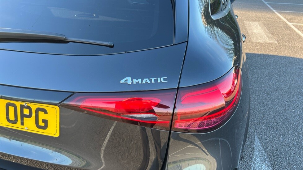 Used Mercedes-Benz GLC 2024 for sale - 76873589: Photo 22